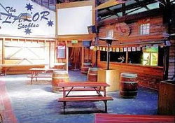 Peter Lalor Hotel - Perths Hotel 0