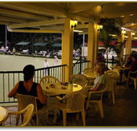 Edge Hill Bowls Club - Perths Hotel