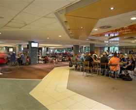 Ainslie Football And Social Club - Perths Hotel 3