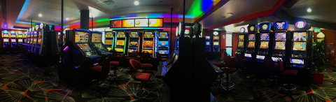 Surfers Paradise RSL - Perths Hotel 2