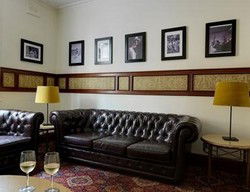 Harts Pub - Perths Hotel 1