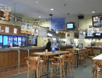 Bushland Tavern - Perths Hotel 3