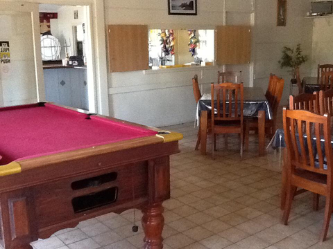 Bajool Hotel - Perths Hotel 2