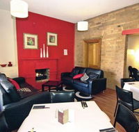 The Whistle Stop Tavern - Perths Hotel