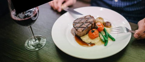 The Edge Restaurant & Bar - Perths Hotel 1