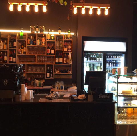 Alfresco Pizzeria & Wine Bar - Perths Hotel 2