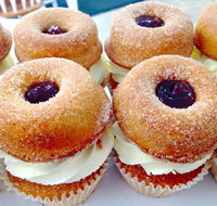 Heaven Leigh Cupcakes - Perths Hotel