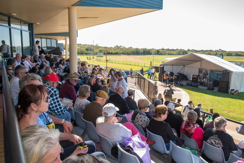 Ballina Food And Wine Festival - Perths Hotel 1