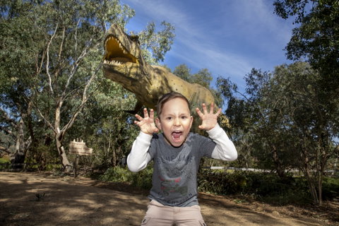 Zoorassic At Werribee Open Range Zoo. - Perths Hotel 0
