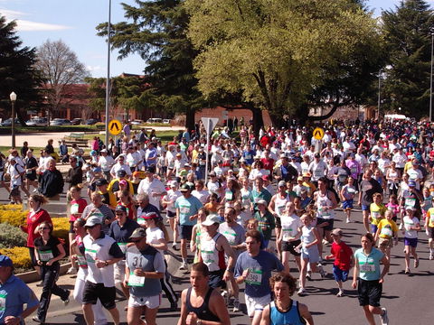 Bathurst Edgell Jog - Perths Hotel 0