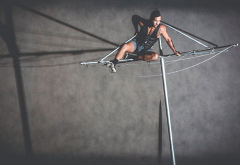 Man With The Iron Neck - Perths Hotel 0