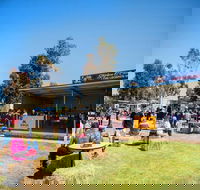 Mathoura Speed Shear and Annual Cancer Fundraiser - Perths Hotel