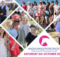 Wagga Wagga Picnic Race Day - Perths Hotel