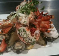 Mike's Grill  Bar - Perths Hotel