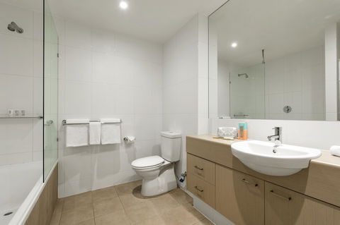 Quest Scarborough - Perths Hotel 6