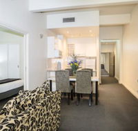 Collins Hotel - Perths Hotel