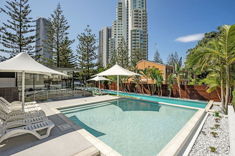 Ultra Broadbeach - Perths Hotel 1