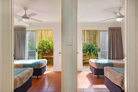 Coolum Beach Getaway Resort - Perths Hotel 7