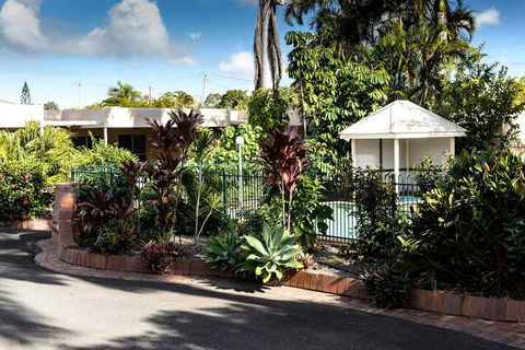 Bundaberg International Motor Inn - Perths Hotel 2