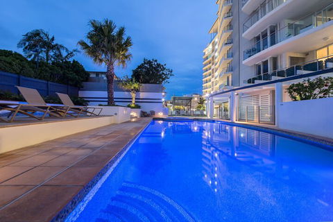 Aspect Caloundra - Perths Hotel 6