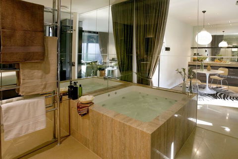 Hepburn At Hepburn - Perths Hotel 6