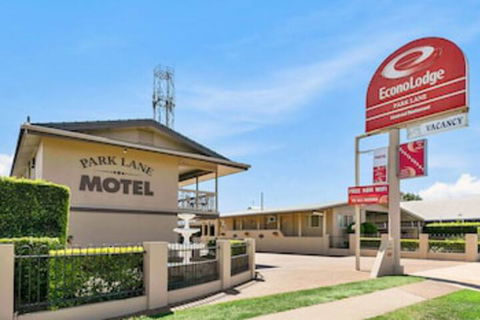 Econo Lodge Park Lane - Perths Hotel 0