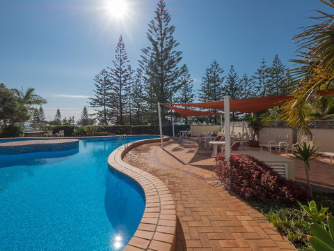 Burleigh Surf Apartments - Perths Hotel 6
