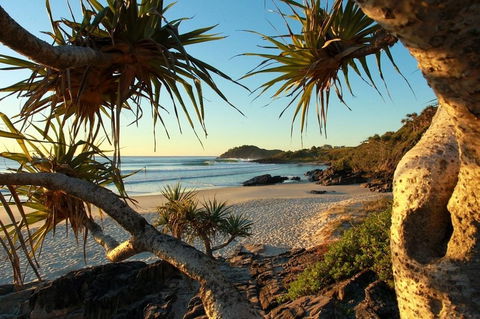 The Beach Cabarita - Perths Hotel 2