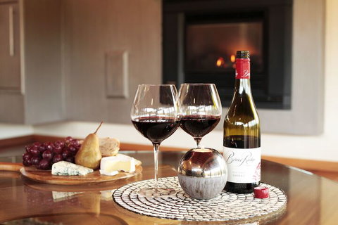 Cedars Mount View - Perths Hotel 4