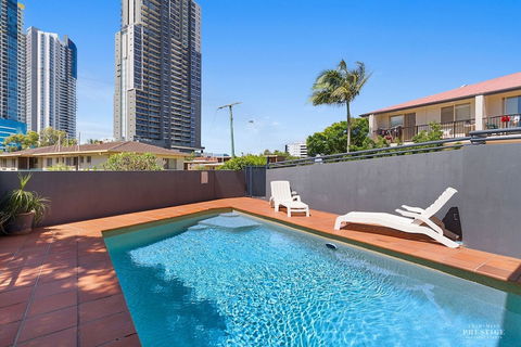 Arrival Accommodation Centre - Perths Hotel 0