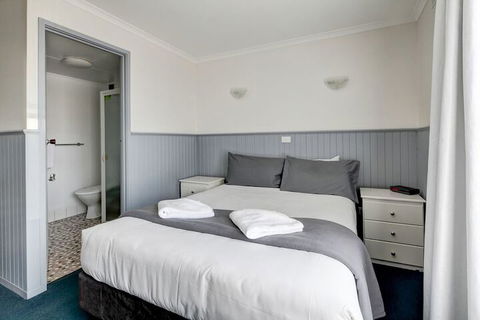 Central Motel Port Fairy - Perths Hotel 7
