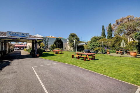 Central Motel Port Fairy - Perths Hotel 2