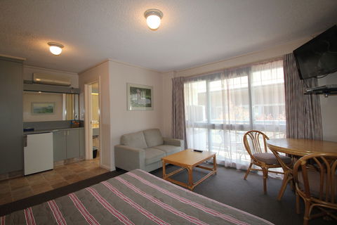 Beaumaris Bay Motel - Perths Hotel 6