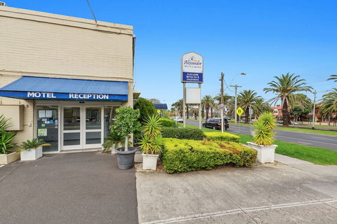 Alexander Motor Inn & Apartments - Perths Hotel 0