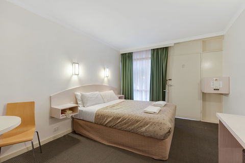 Alexander Motor Inn & Apartments - Perths Hotel 6