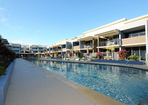 Ramada Hervey Bay - Perths Hotel 2
