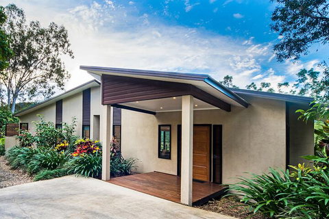 Seclude Rainforest Retreat - Perths Hotel 7