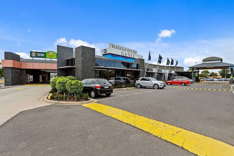 Quality Hotel Taylors Lakes - Perths Hotel 5