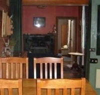 McIntosh Cottages - Perths Hotel