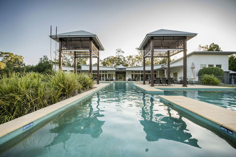 Beach Road Holiday Homes - Perths Hotel 3