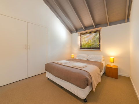 Southern Ocean Villas - Perths Hotel 2