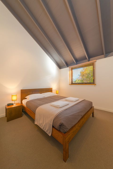 Southern Ocean Villas - Perths Hotel 5