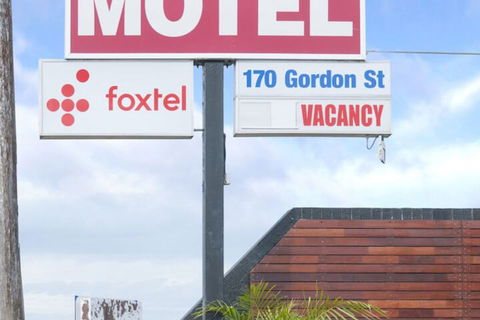 Port Macquarie Motel - Perths Hotel 2