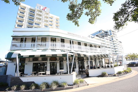 Oaks Townsville Metropole Hotel - Perths Hotel 0
