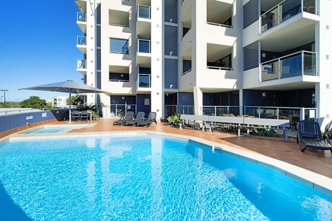 ULTIQA Shearwater Resort - Perths Hotel 3