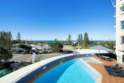 ULTIQA Shearwater Resort - Perths Hotel 5