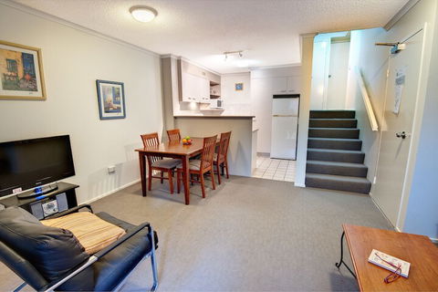 Spring Hill Gardens Apartments - Perths Hotel 5