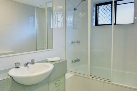Spring Hill Gardens Apartments - Perths Hotel 6