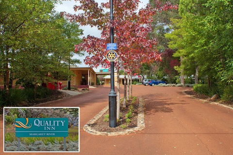 Stay Margaret River - Perths Hotel 0