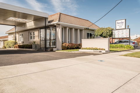 Barclay Motor Inn - Perths Hotel 1